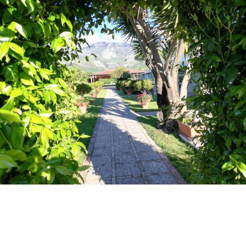 Saturnia Garden B&B
