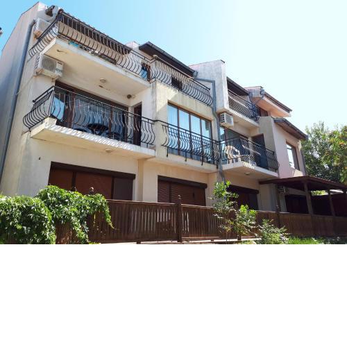 SB Seaside Residence