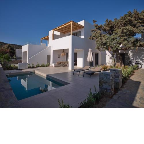 Scarlet beachfront villa