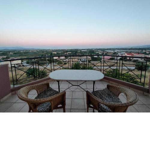 Schinias Bright Spacious Maisonette-Panoramic View
