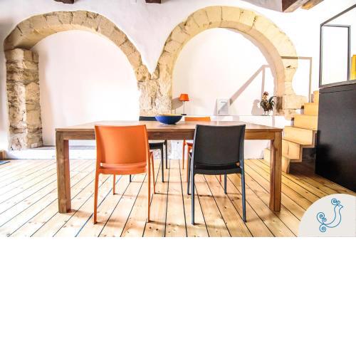 Scuderie Reali - Loft in Castello, old town