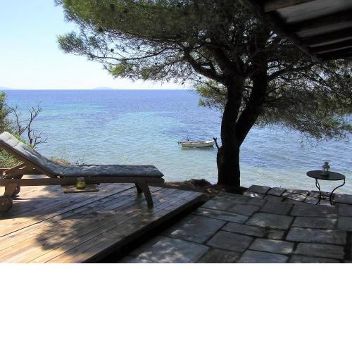 Sea And House