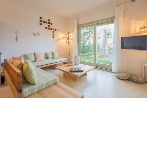 Sea and Sun Luxury Pools' Villas