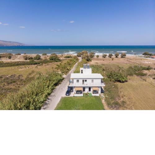 SEA BREEZE APARTMENTS