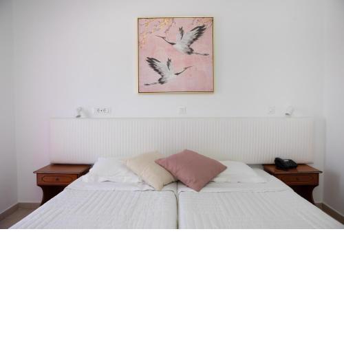 Sea Breeze Hotel