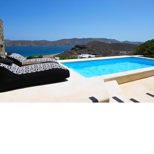 Sea Breeze Panormos Mykonos