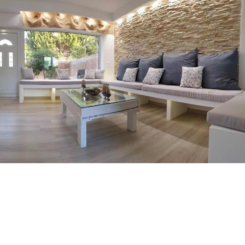 Sea Breeze Villa
