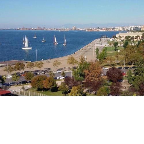 Sea & City views, Aspa’s apartment