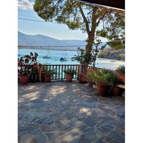 Sea-side 3 BEDROOM- BEACH HOUSE