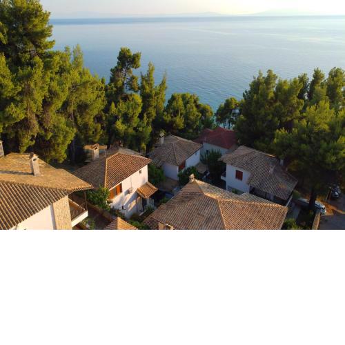 Sea Side Pine Maisonette, Siviri