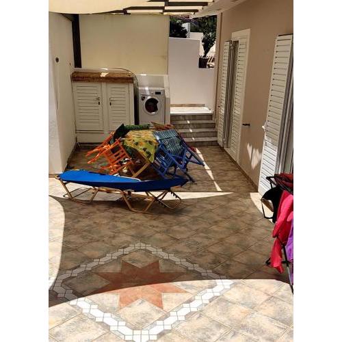 Sea view 2-double Bed House in KERATEA