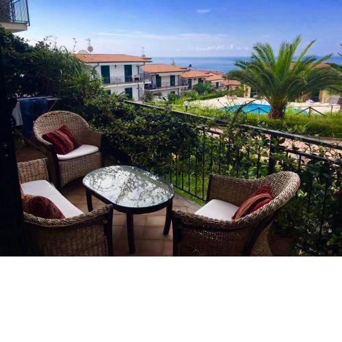 Sea View Apartment Parco Meridiana