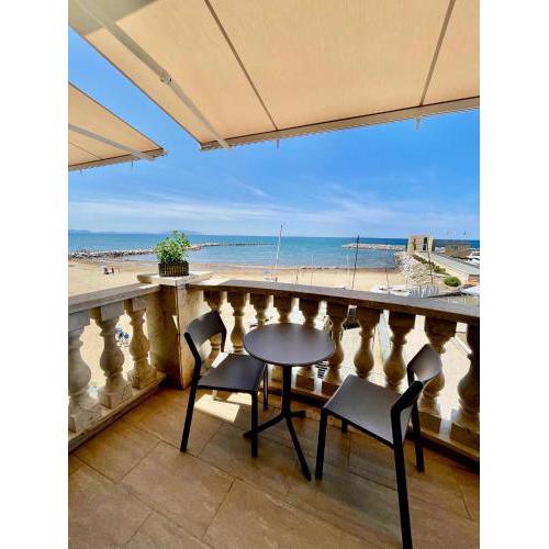 Sea view apartment