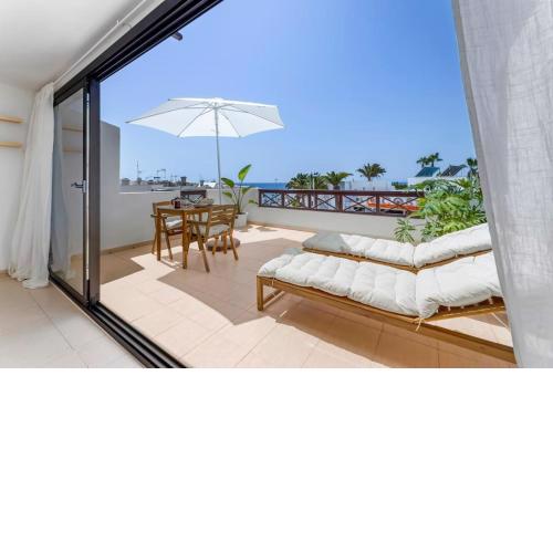 Sea View APT Puerto del Carmen
