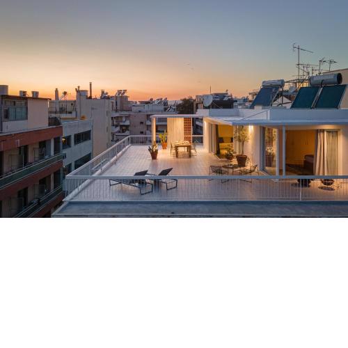 Sea View Beach Penthouse - Athens Coast
