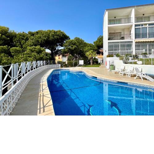 Sea view ground floor holiday home in El Faro Mijas Costa near the beach by Solrentspain!