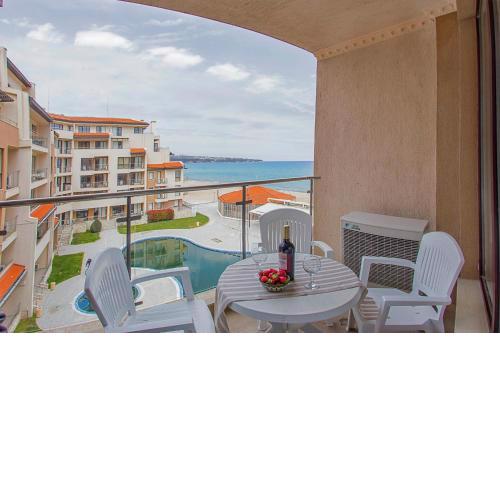 Sea view Obzor Beach apartment