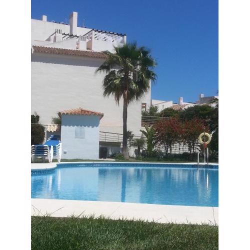 Sea View Penthouse Apartment Duquesa
