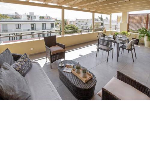 Sea view penthouse in Vari