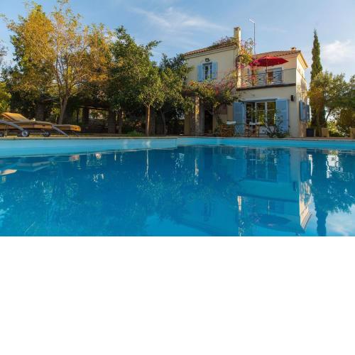 Sea View Pool Villa with Independent Guest house