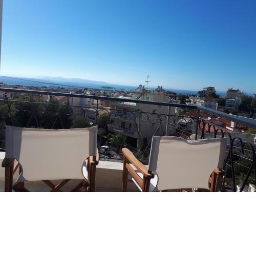 Sea view,big and comfortable appartment in Voula