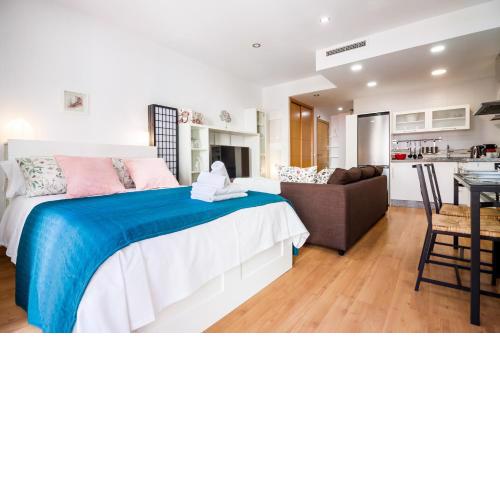 Sea & Wave AQ Boutique Apartment