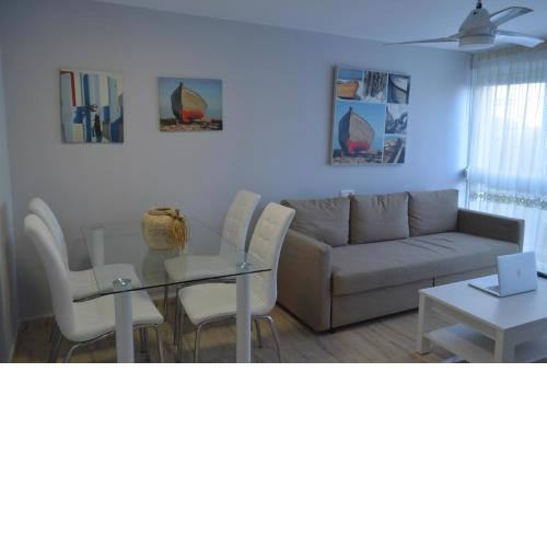 Seafront recently renovated apartments
