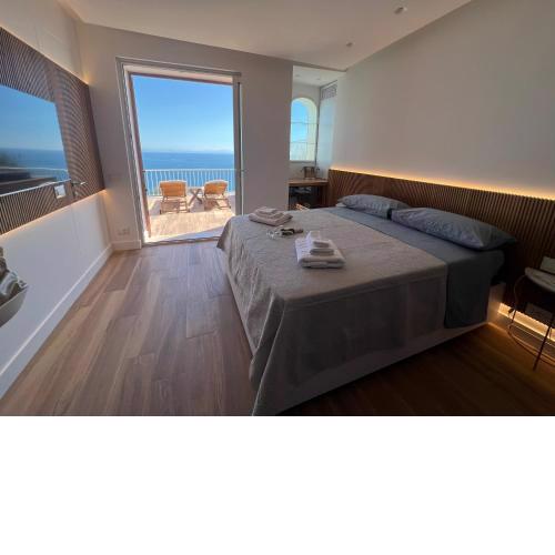 SeaJewelsDeluxurySuites