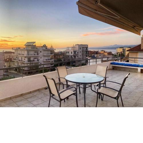 Seaside apartment, walking distance to the beach.