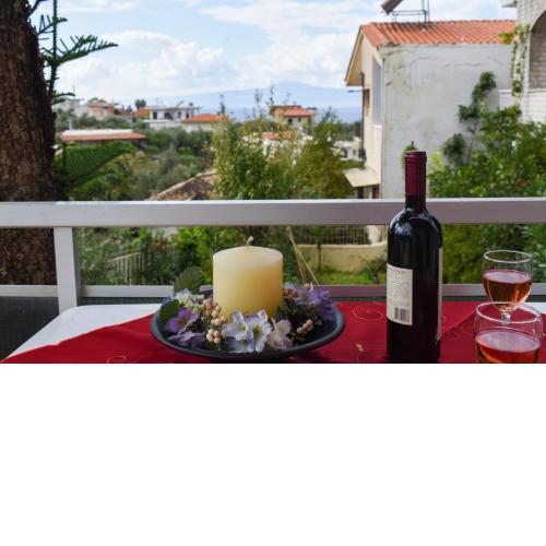 Seaside Family Haven - Avia's Spacious Getaway