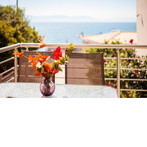 Seaside Getaway - Aelia Villa's Dreamy Paradise