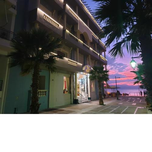 Seaside Hotel