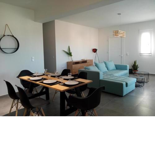 Seaside luxury apartment