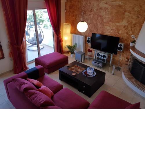'Seaside Paradise' Elegant Apartment in Nea Makri
