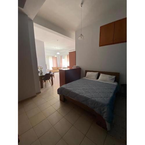 Seaside Studio 1 ( 30 meters from the beach )