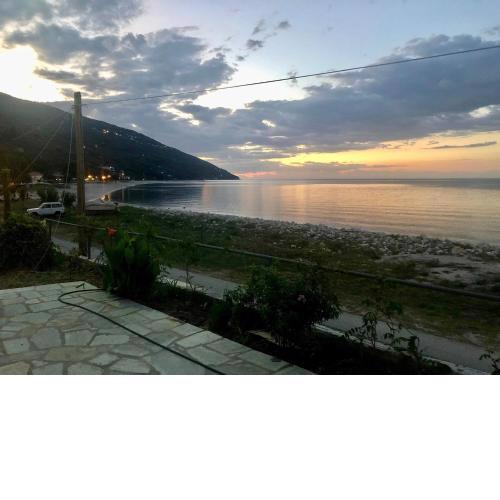 Seaside Villa Eleni