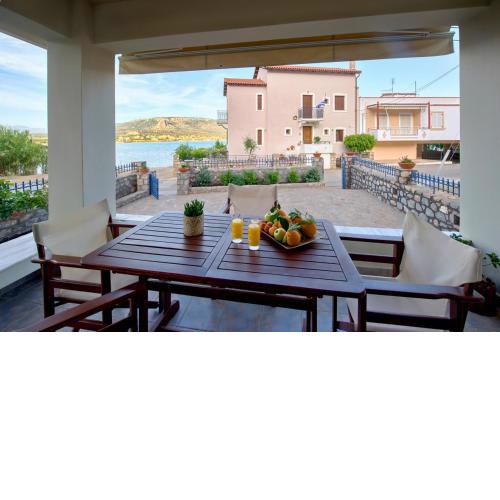 SeaSight Living Apartment