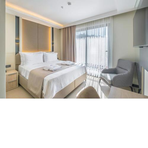 SeaTown Hotel
