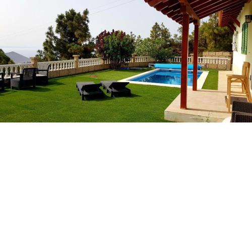 Seaview Chalet