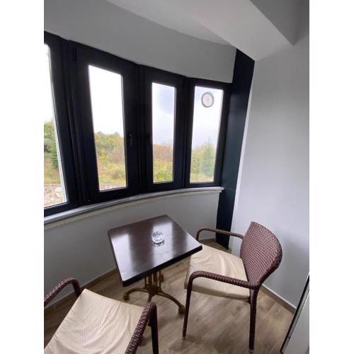 Seaview Lux Apartment for 5 person Very Close to Altinova Shipyards