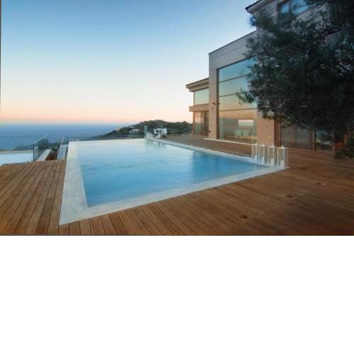 Seaview Peninsula villa