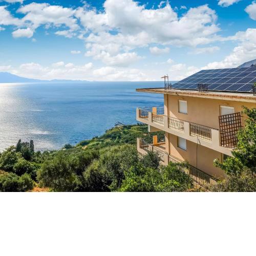 Seaview Studio 5 pers panoramic seaview in beautiful setting