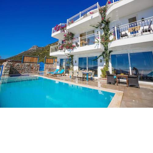 Seaview Villa with Jacuzzi for 8 People in Antalya, Kaş - Awz128