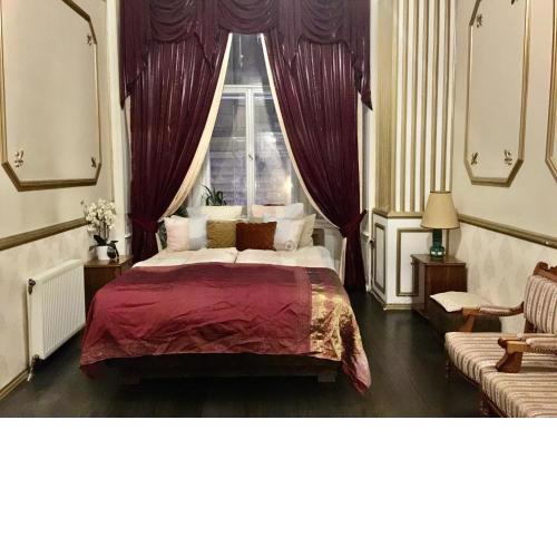 Secession Luxury Apartment