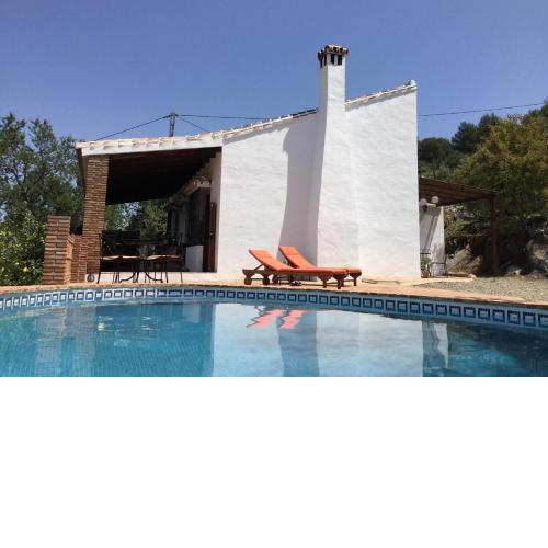 Secluded Hillside Casita in Guaro