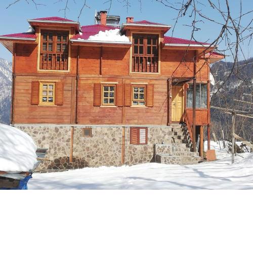 Selin Yaşam Evi