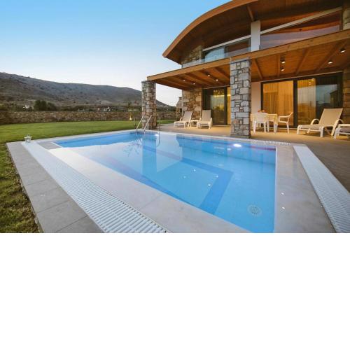 Semi-detached house, Lardos