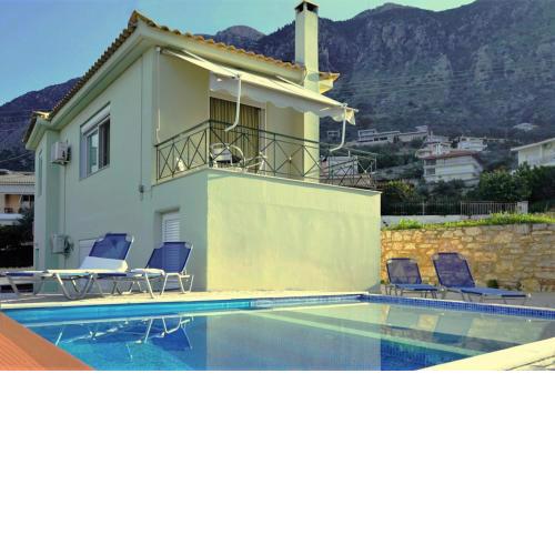 SEMIRAMIS SUITES with pool and private jacuzzi