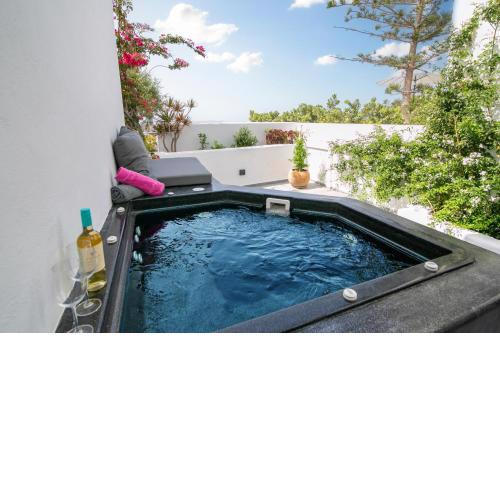 Sensia Luxury Studio