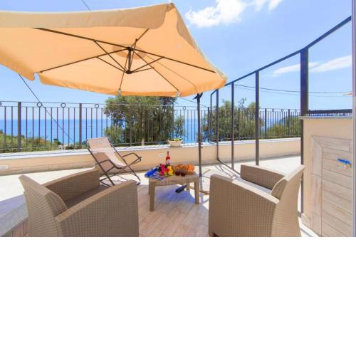 Serena 1 Amazing Sea View - Happy Rentals